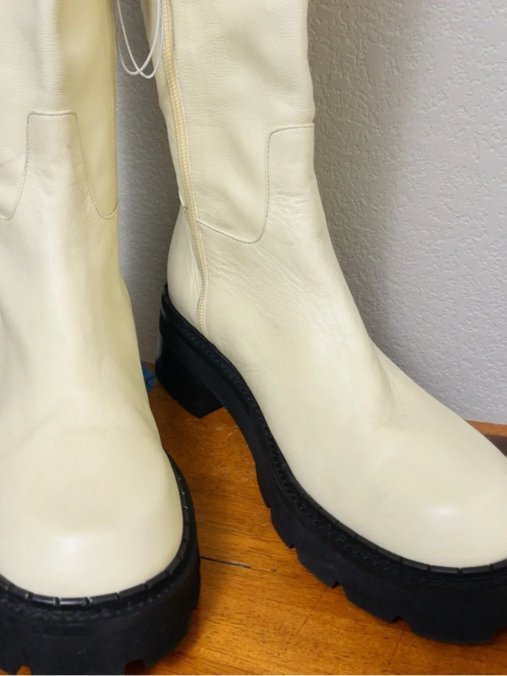 NWT By FAR Russel Lamb Leather Knee High Boot Ivory Chunky Lug Platform Size 38